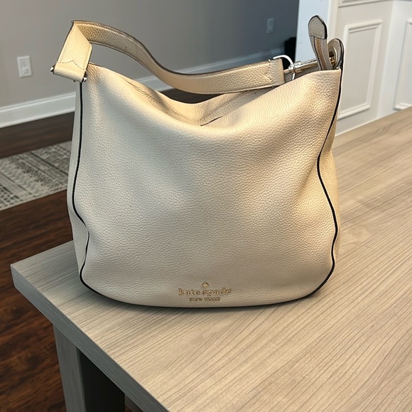 kate spade Handbags - Kate Spade purse